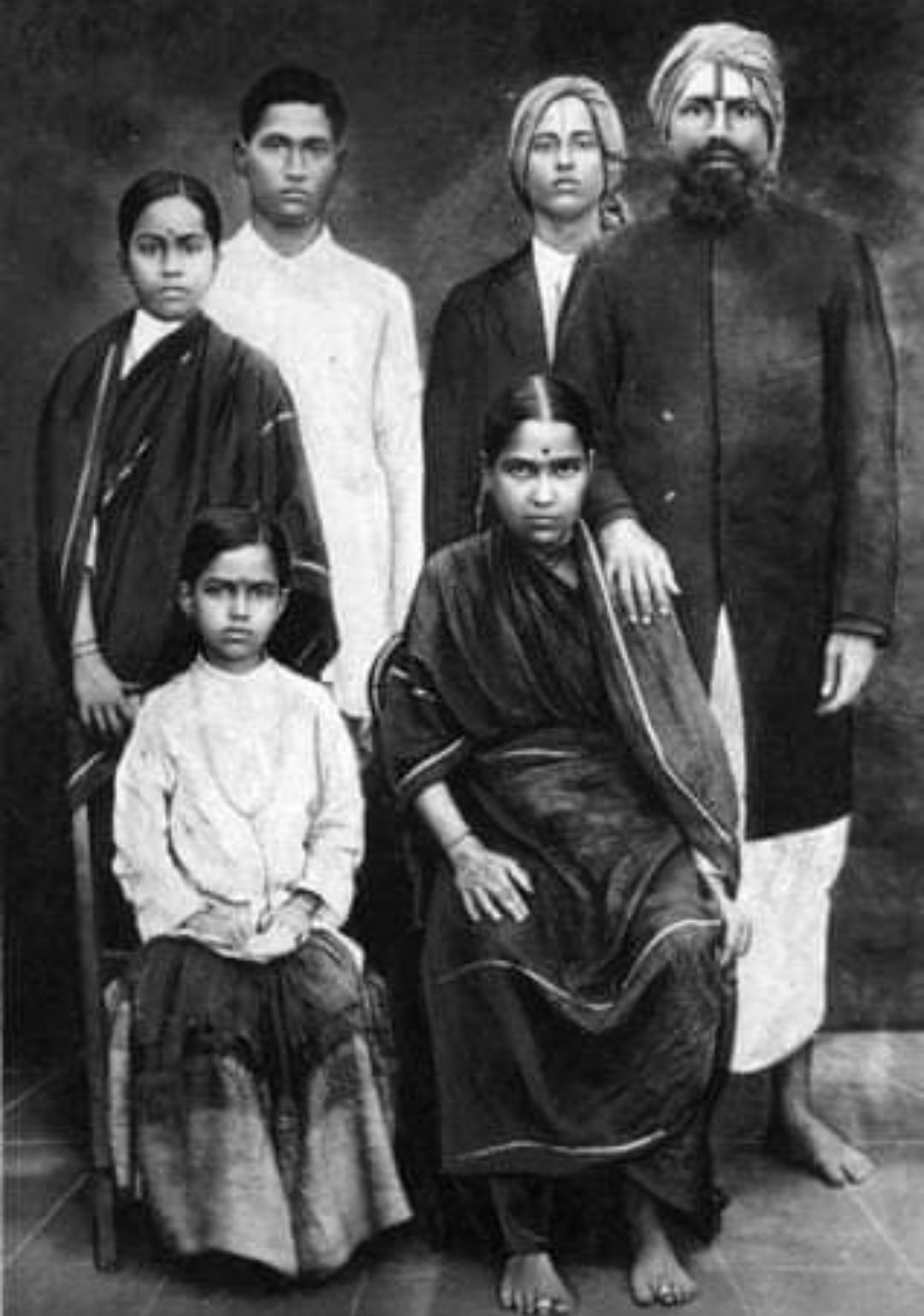 Bharathiyar family